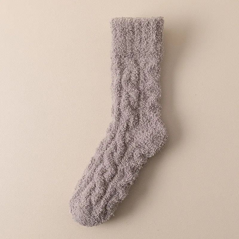 Flauschige Socken für den Winter