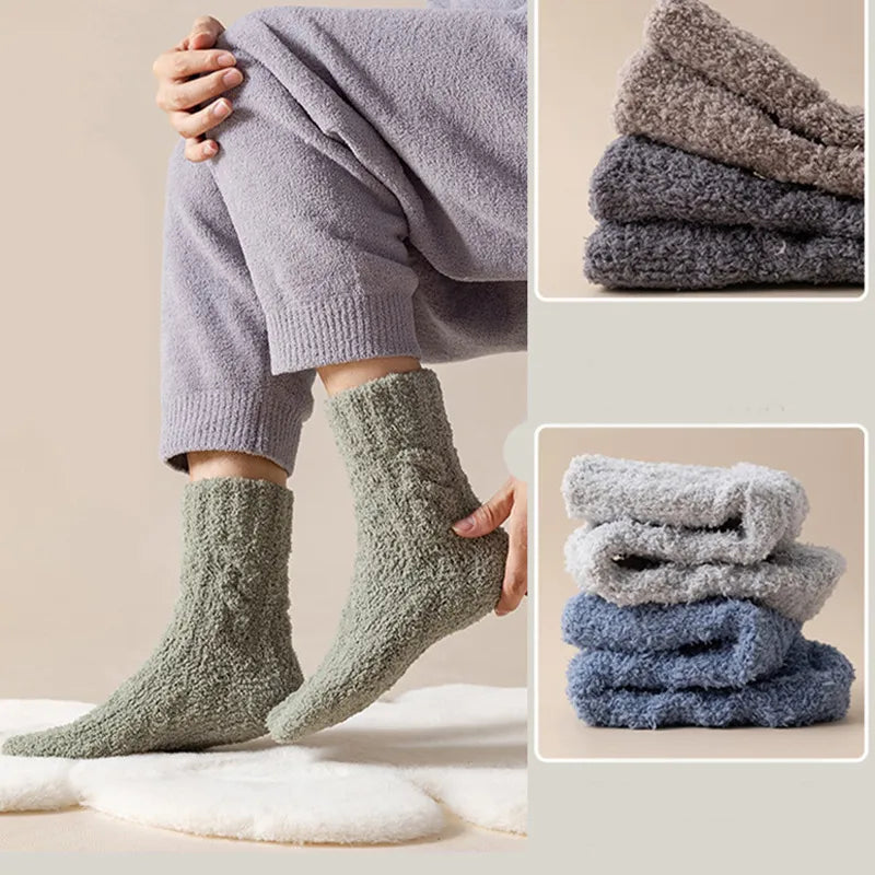 Flauschige Socken für den Winter